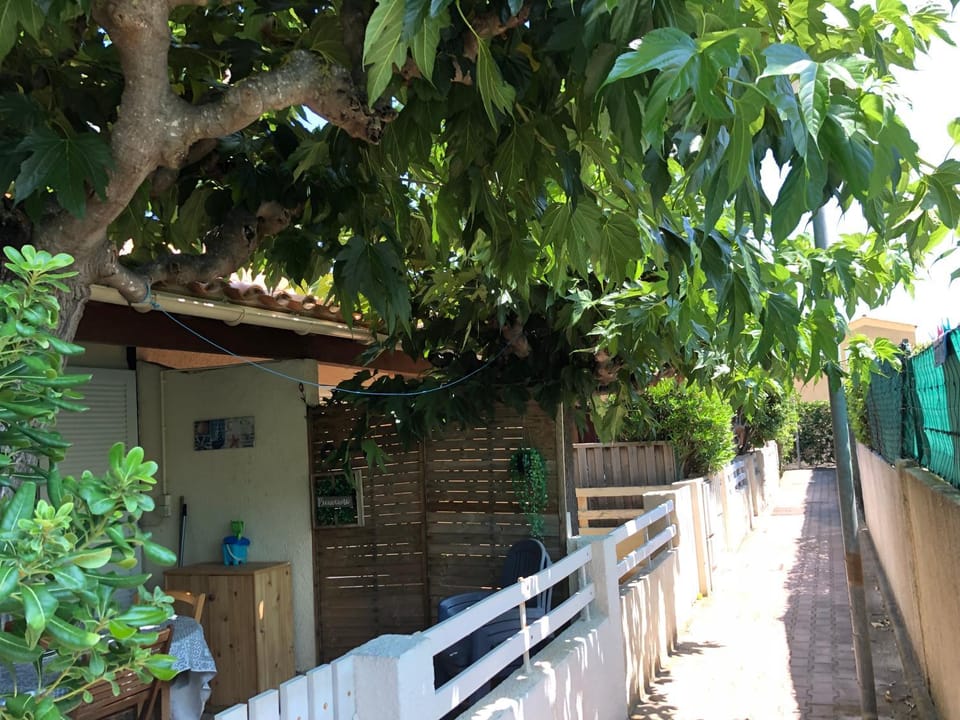 Pavillon les Jardins de la Plage House in Narbonne
