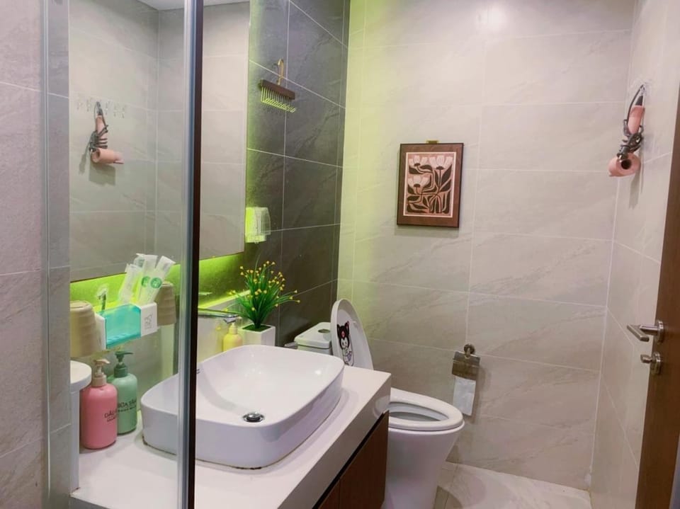 Homestay Apec Mandala Hotel & Suites Hai Duong Apartment in Vietnam