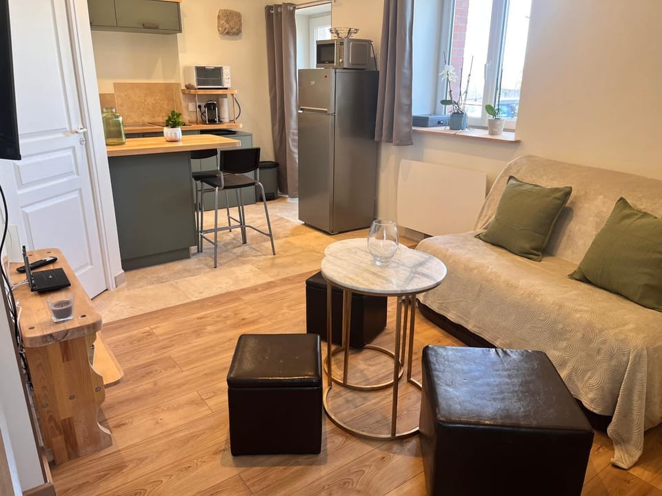 Charmante petite maison, à 5 mn de Blois Apartment in Centre-Val de Loire