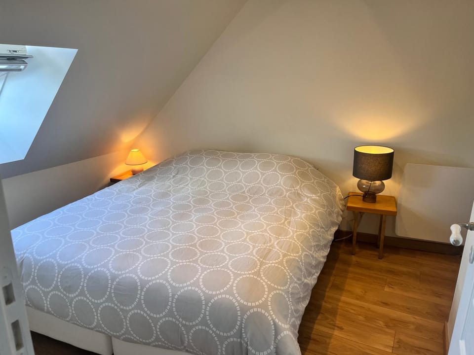 Charmante petite maison, à 5 mn de Blois Apartment in Centre-Val de Loire