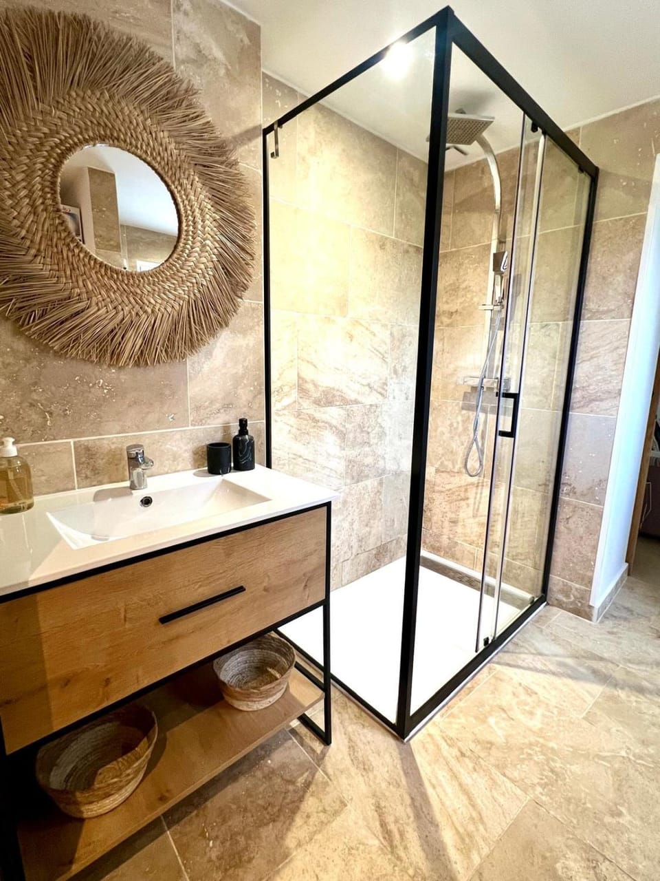 Shower, Bathroom