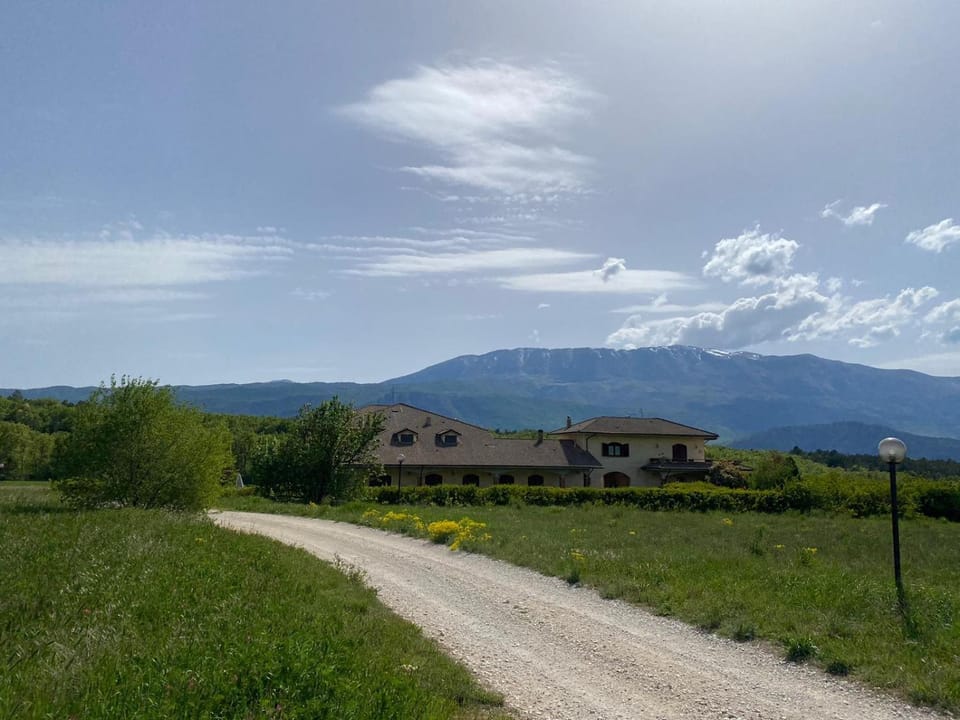 View (from property/room), Mountain view