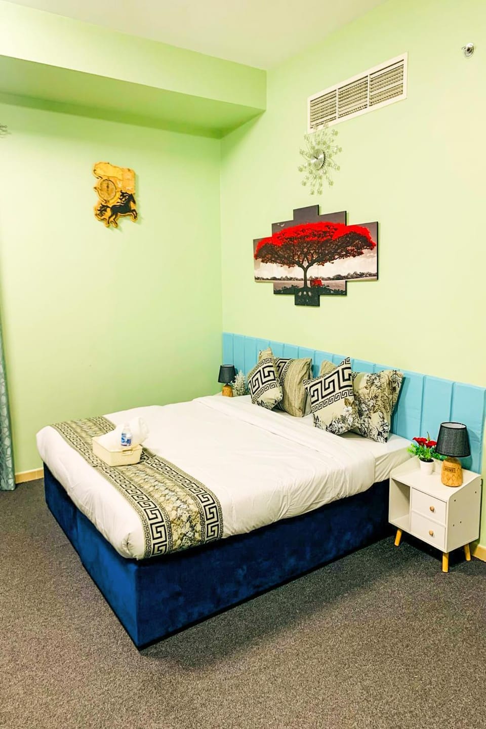 StayforLess Travellers Stay at Beachside JBR Location Apartment hotel in Dubai