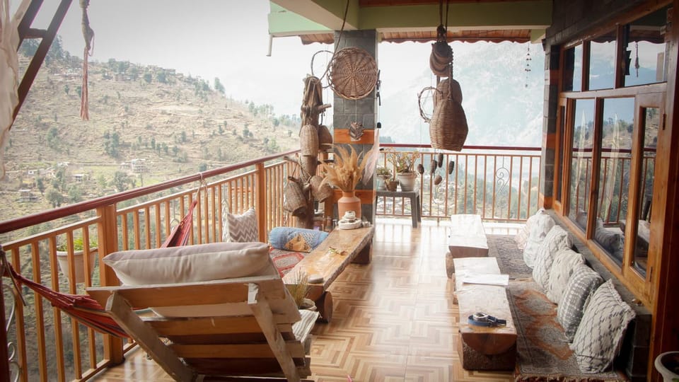 View (from property/room), Balcony/Terrace, Dining area