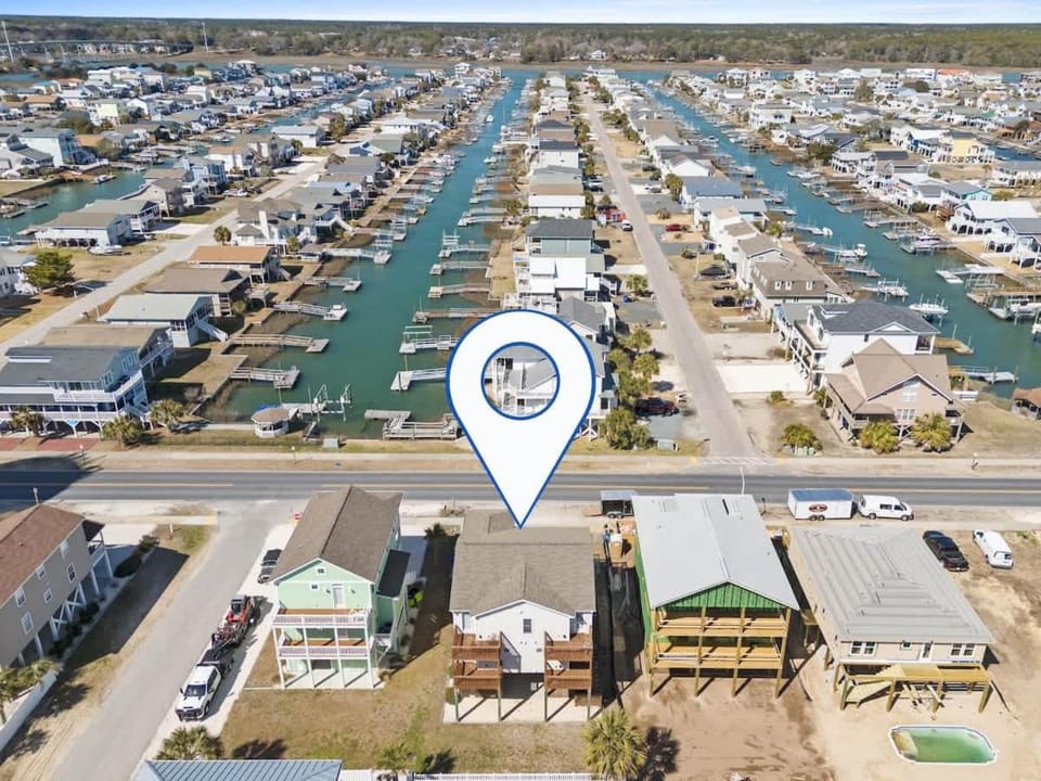 Lazy Lea 3 a spacious 5 bedroom home perfect for up to 13 guests House in Ocean Isle Beach