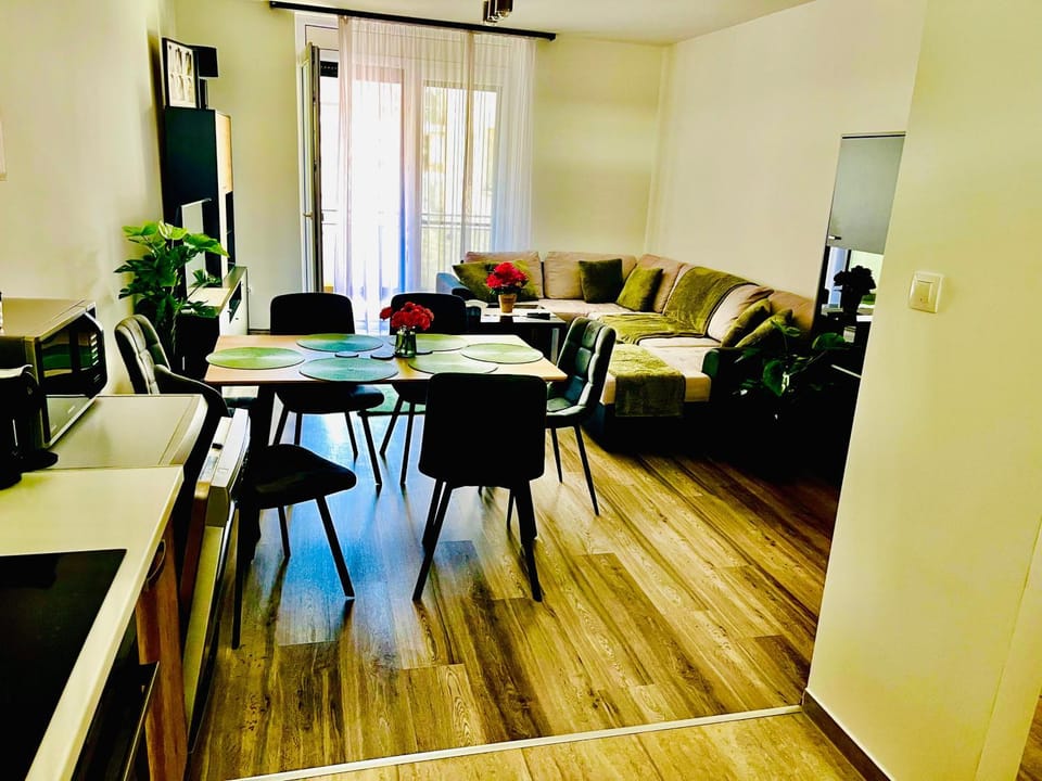 Brookforest Belvárosi 2 Apartman Apartment in Hungary