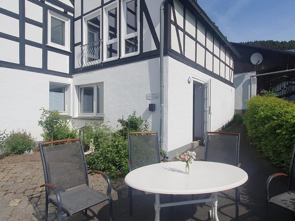Paradiesken am Berg Apartment in Schmallenberg