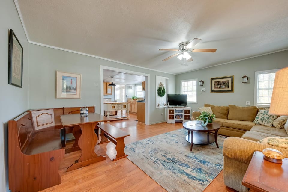 1 Mi to Fishing Pier: Apalachicola Bay Getaway! House in Saint George Island