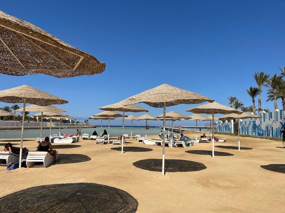 Scandic resort private beach Apartment in Hurghada