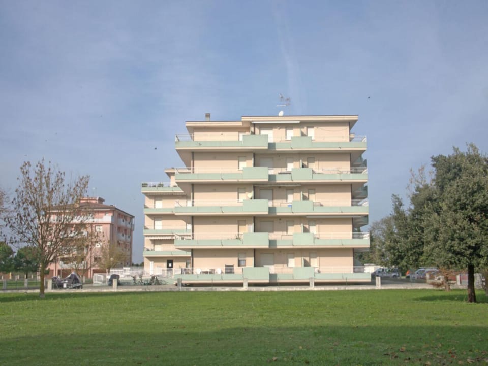 Property building, Other