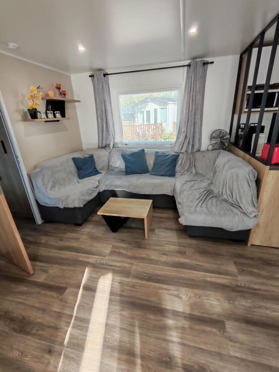 Seating area