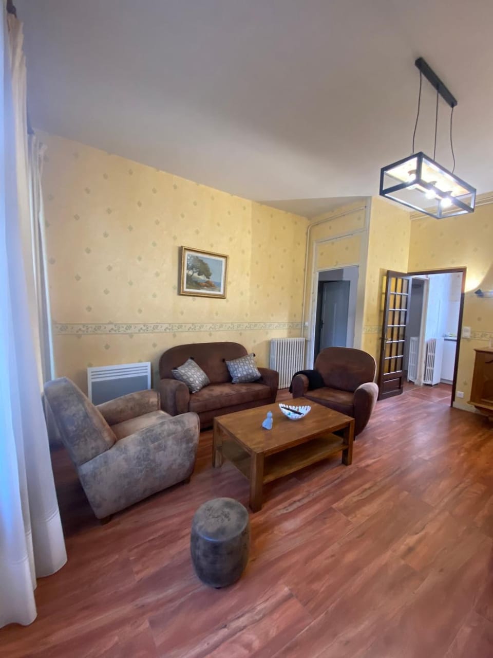 Logement Spacieux 3 Chambres à Azay-le-Rideau Apartment in Centre-Val de Loire