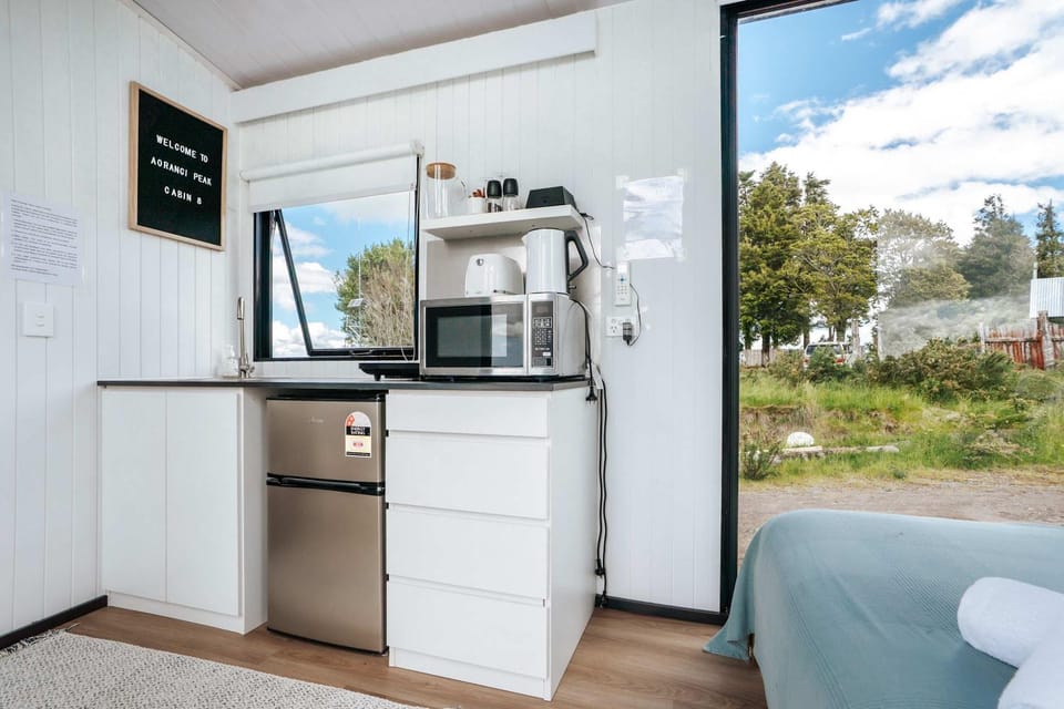 Aorangi Peak Cabins 8 by Tiny Away Cabin in Rotorua