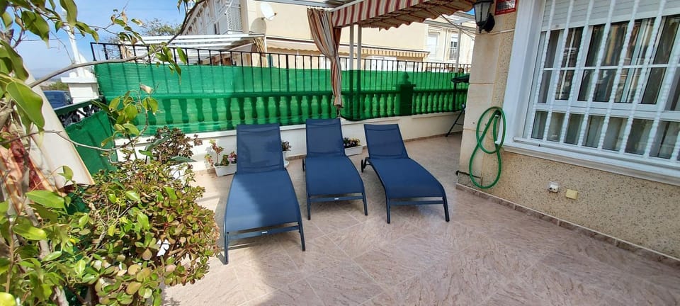 Patio, Day, Balcony/Terrace