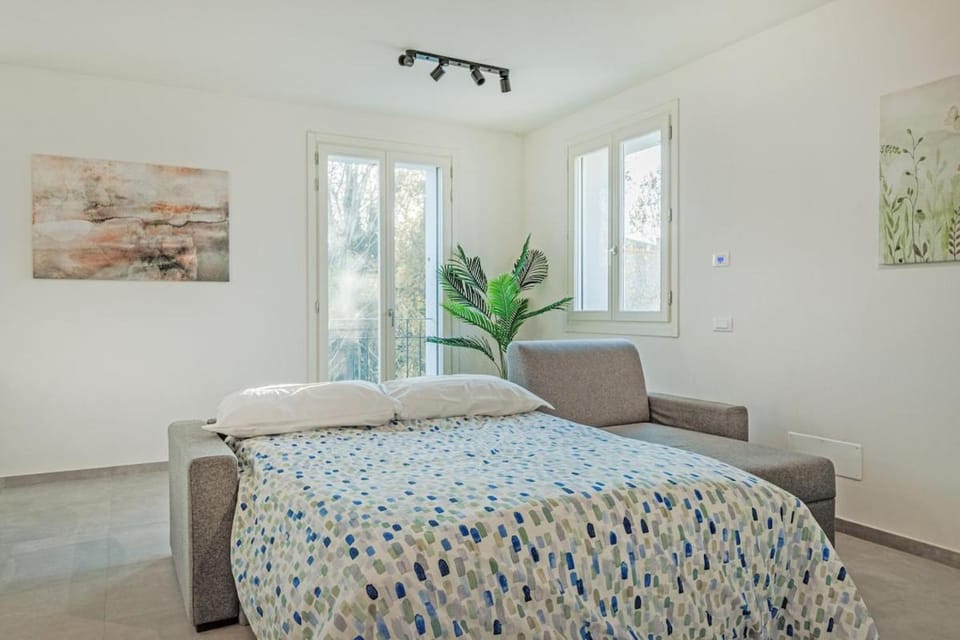 Living room, Photo of the whole room