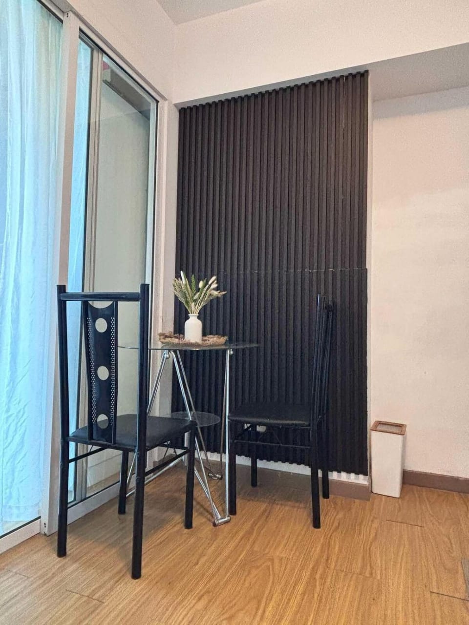Acqua Private Residences with City View Apartment in Mandaluyong