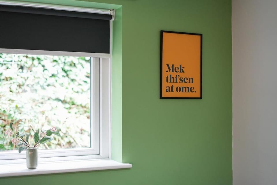 4-BR - Ideal for Contractors - Long-Stay Savings Apartment in Sheffield