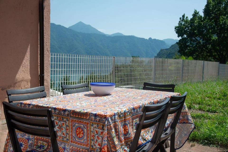 The magic view apartament House in Idro