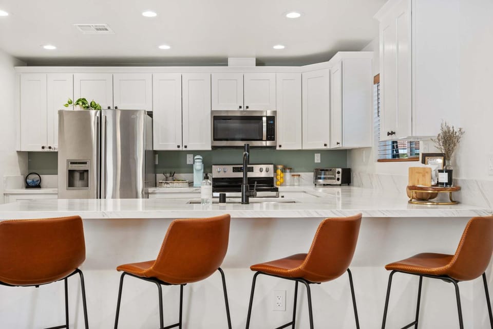 The Oasis House in Escondido Village