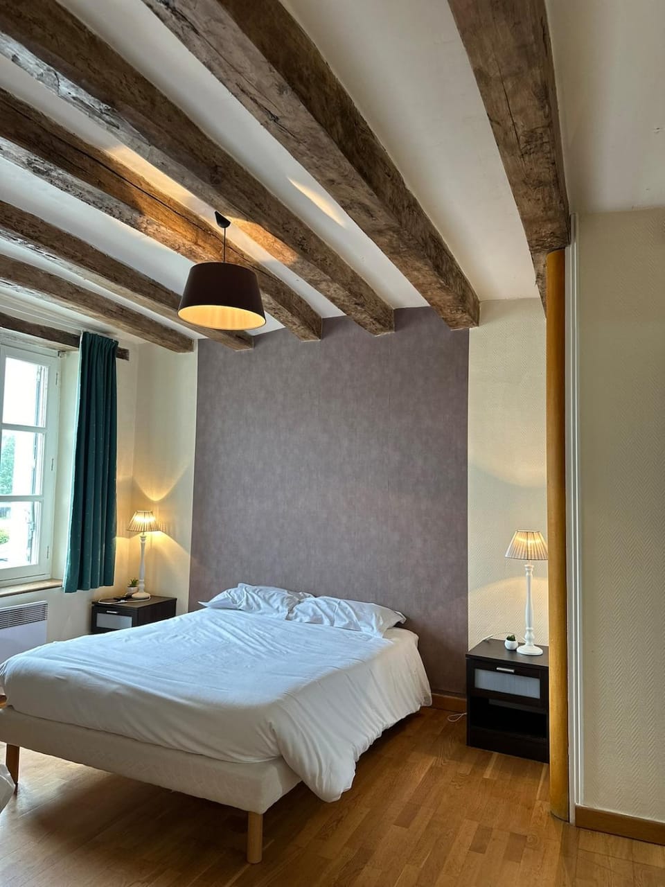 Duplex de groupe - 5 chambres avec SDB Apartment in Centre-Val de Loire