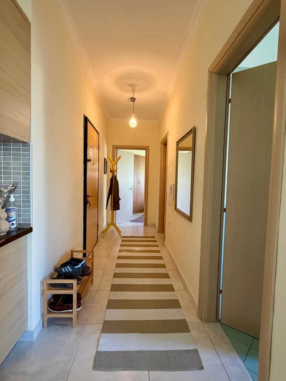 Scandinavian style 2 room Apartment Near the Beach on Lungomare Vlora Apartment in Vlorë