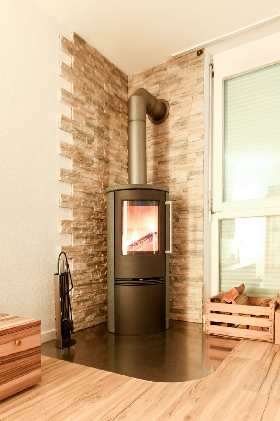 Living room, fireplace