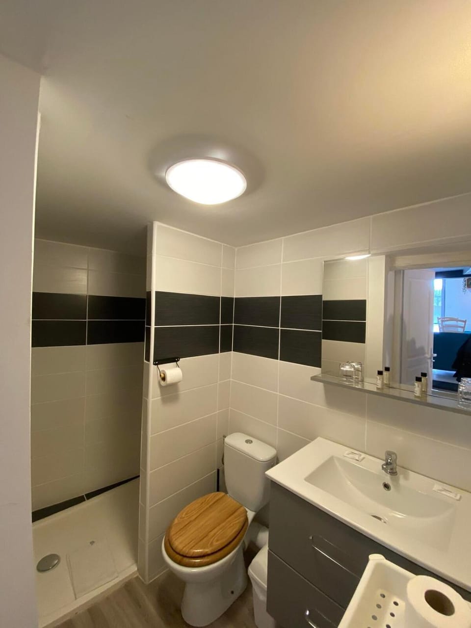 Logement avec alcôve et jardin proche du Château Apartment in Centre-Val de Loire