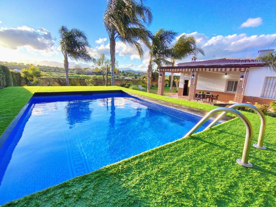 Villa Malvinas House in Valle del Guadalhorce