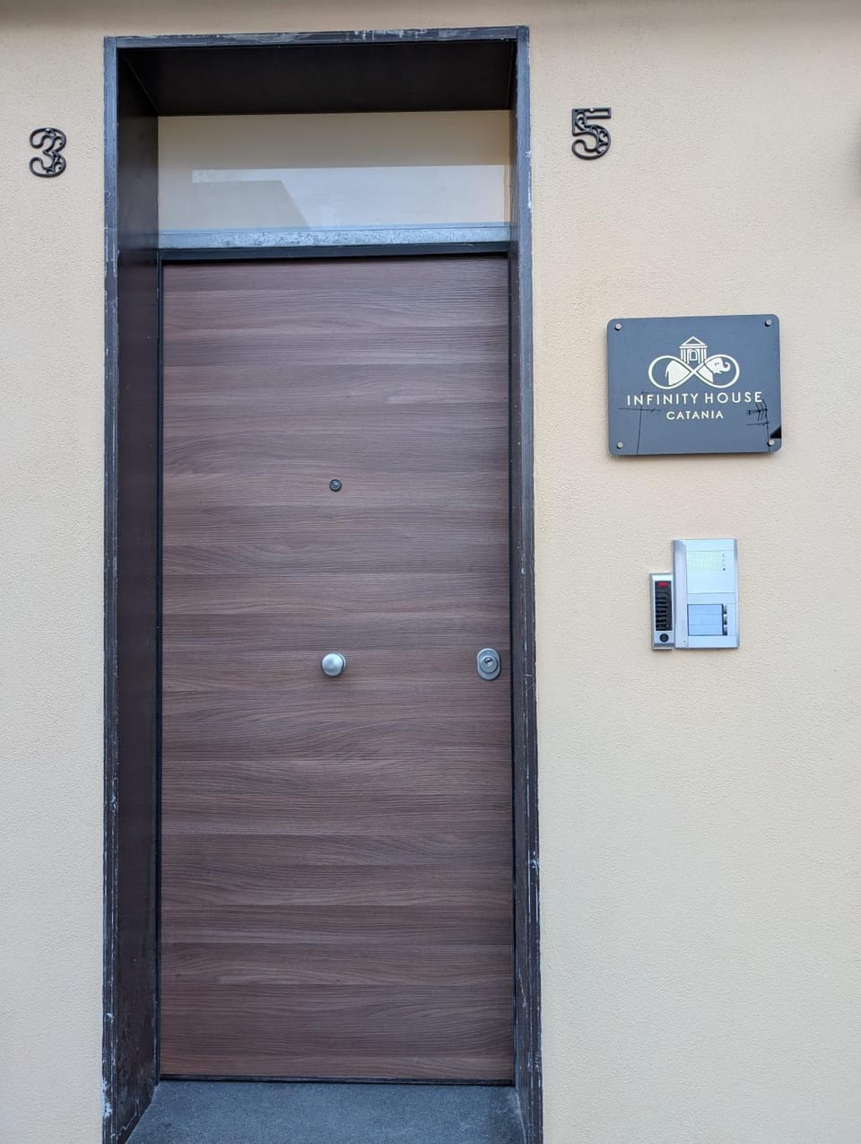 Property building, Property logo or sign