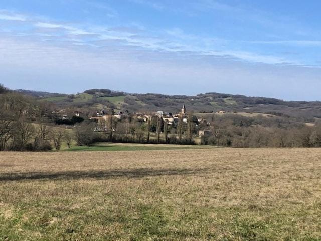 Maison de village chaleureuse Verfeil sur Seye 82 House in Occitanie
