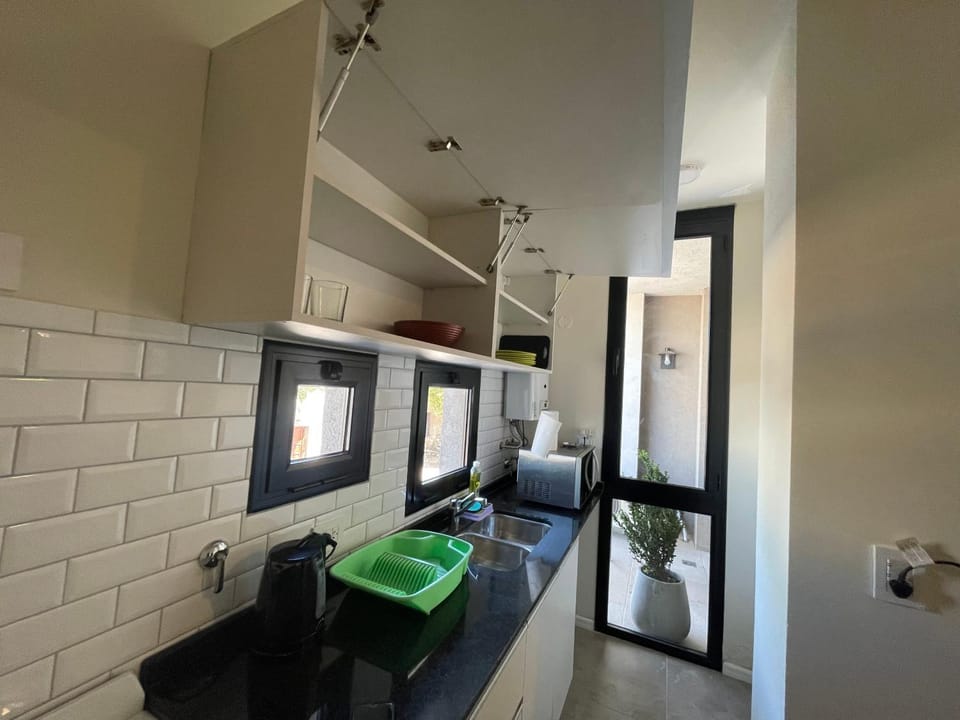 TV and multimedia, Kitchen or kitchenette, minibar
