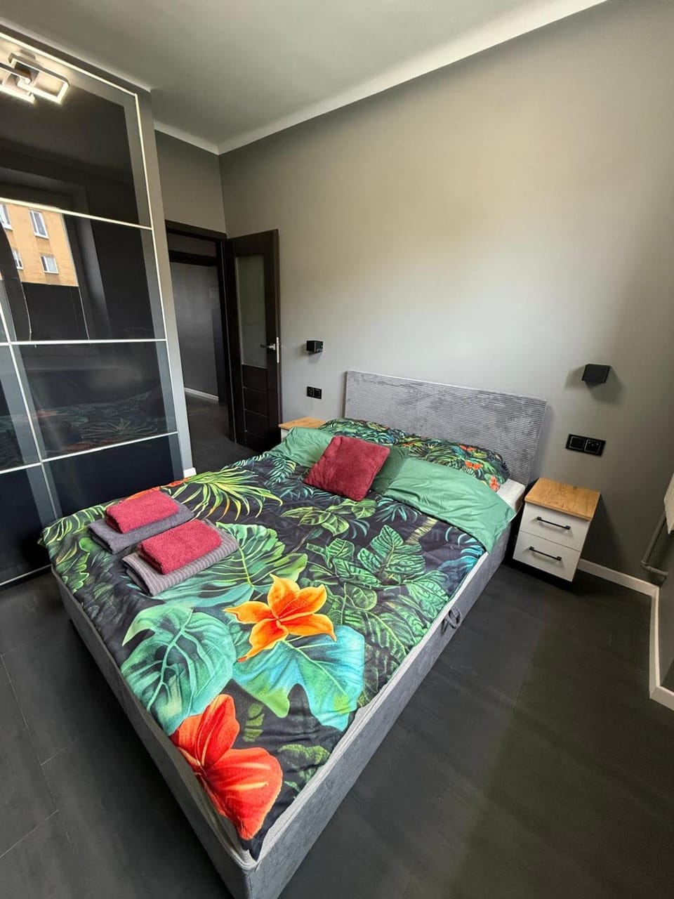 Apartament Centrum 3-pokojowy Klimatyzacja nr 4 Apartment in Masovian Voivodeship