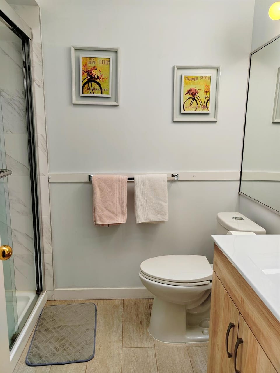 Hot Tub, Bathroom, towels