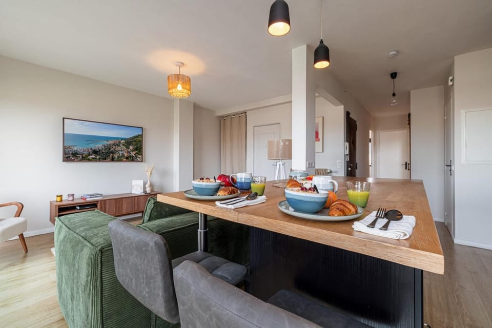 MY CASA - DELFINO - Charming roof terrace apartment w AC Apartment in Nice