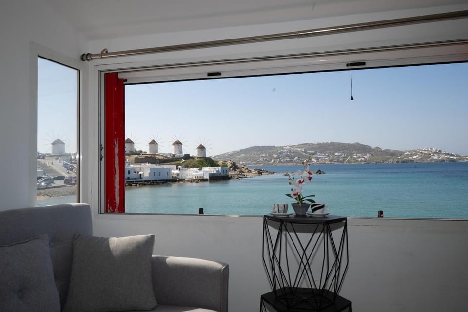 Natural landscape, Balcony/Terrace, Sea view