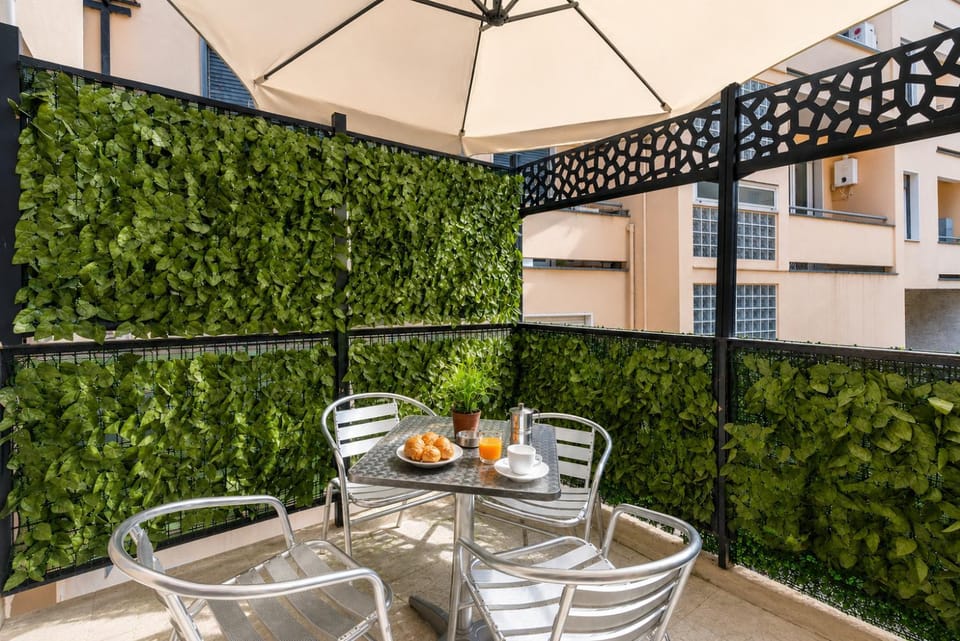 Balcony/Terrace, Balcony/Terrace