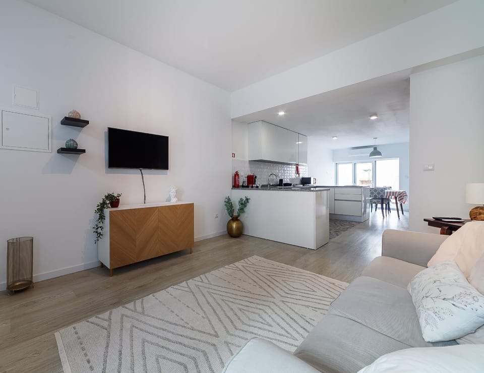 Communal lounge/ TV room, Living room