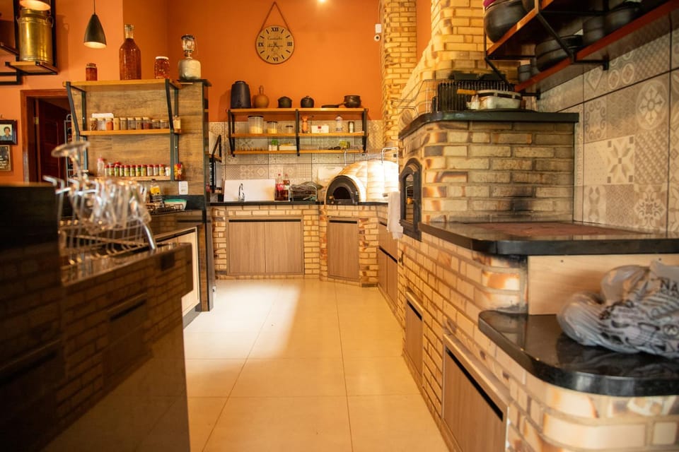 BBQ facilities, Kitchen or kitchenette, minibar, oven, pet friendly, stove