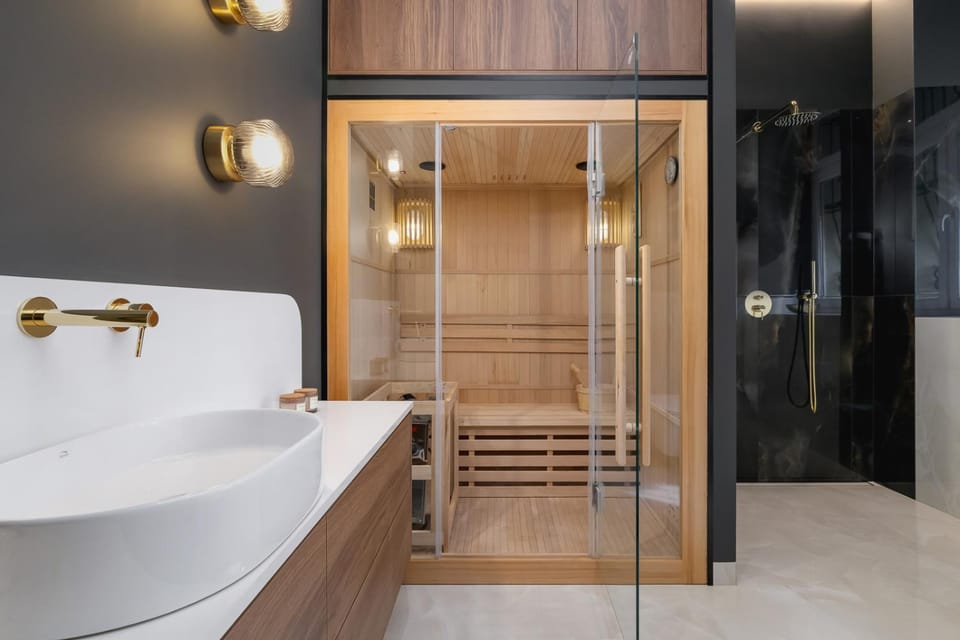 Shower, Sauna, Bathroom