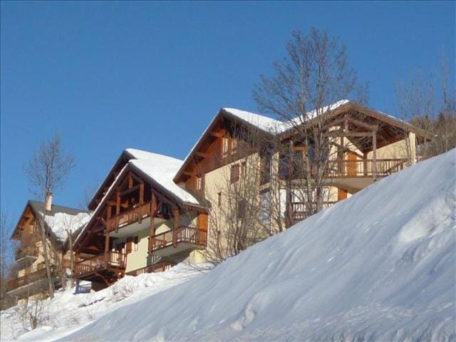 Chalet L'alp Du Pontet - 4 pièces cabine 6 personnes exposé Sud-Ouest MAE-1391 Cabin in Auvergne-Rhône-Alpes