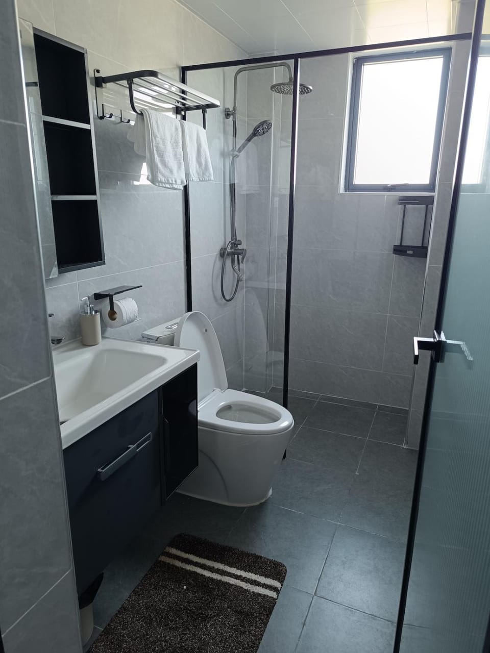 Homely and Spacious 2 bed at Marina Bay Apartment in Nairobi