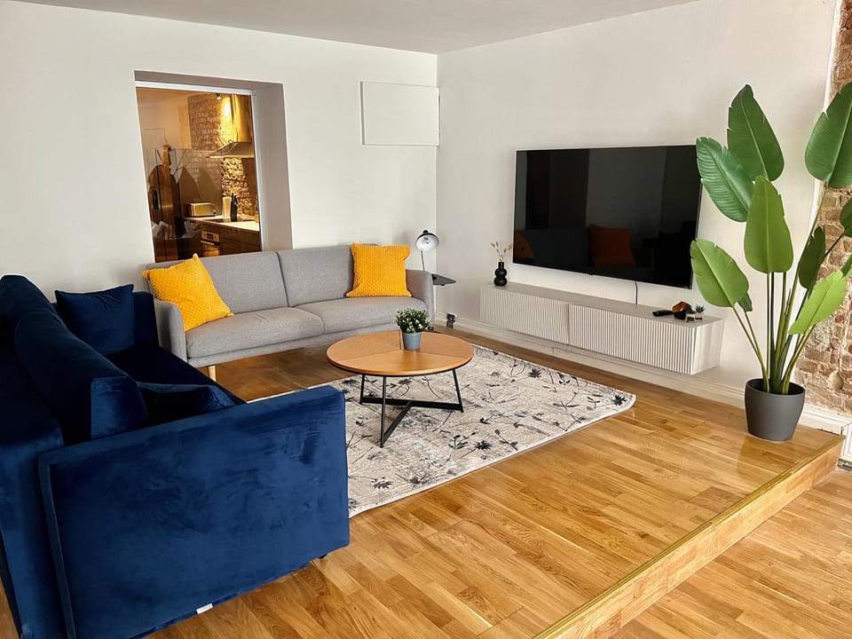 TV and multimedia, Living room