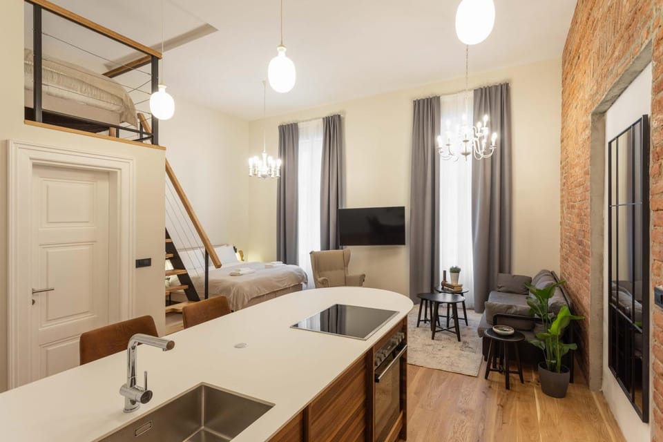 Design Flower Square Quadruplex Apartment in City of Zagreb