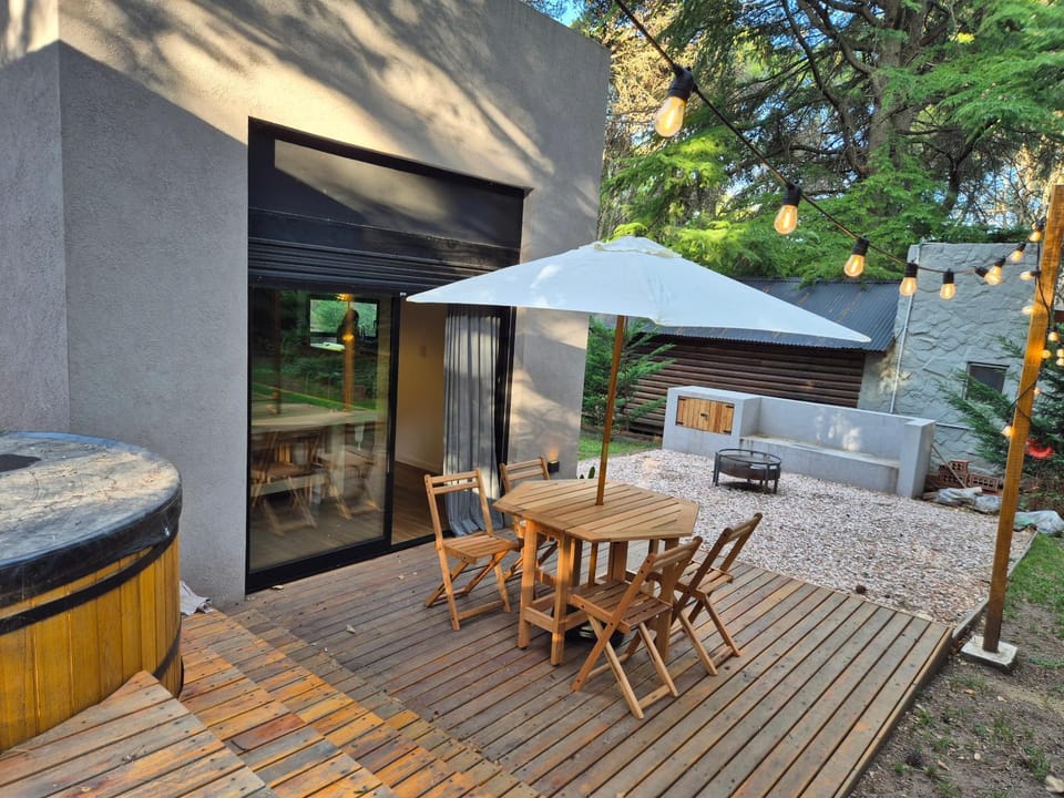 Off site, Garden