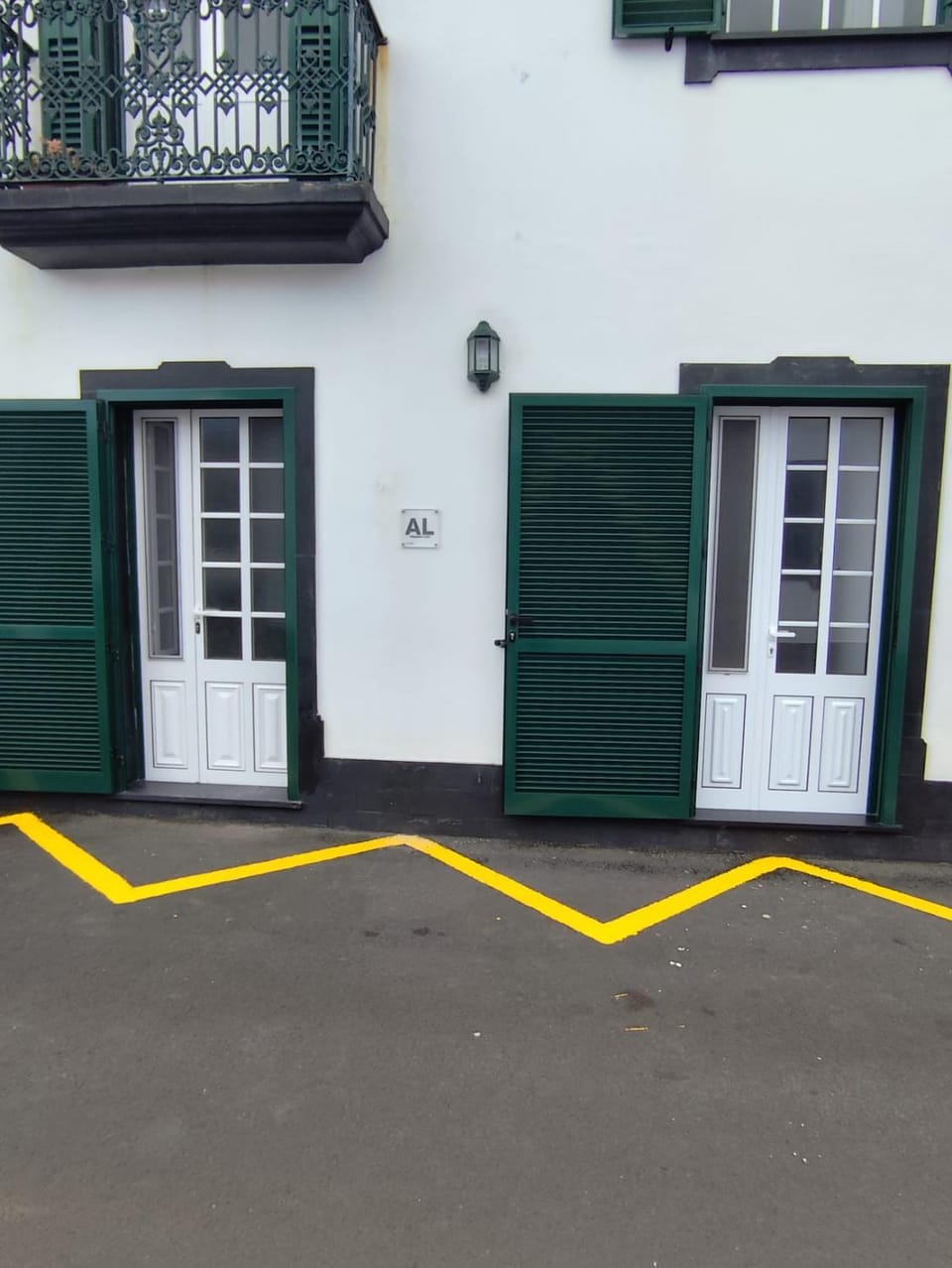 Property building, Parking