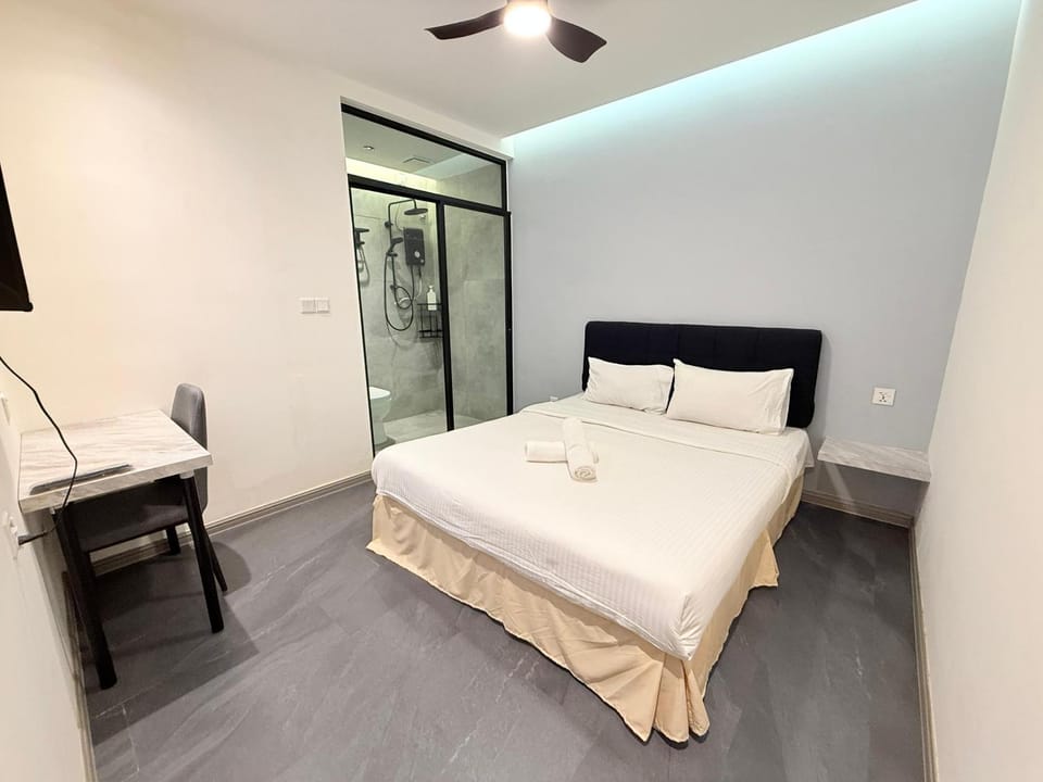 Bed, Photo of the whole room