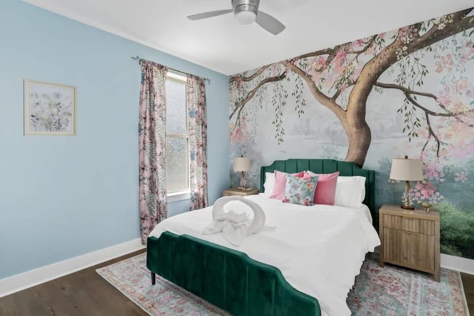 Bloom Haus DT 2miles - 8 Q beds - Rooftop - OMG House in Nashville