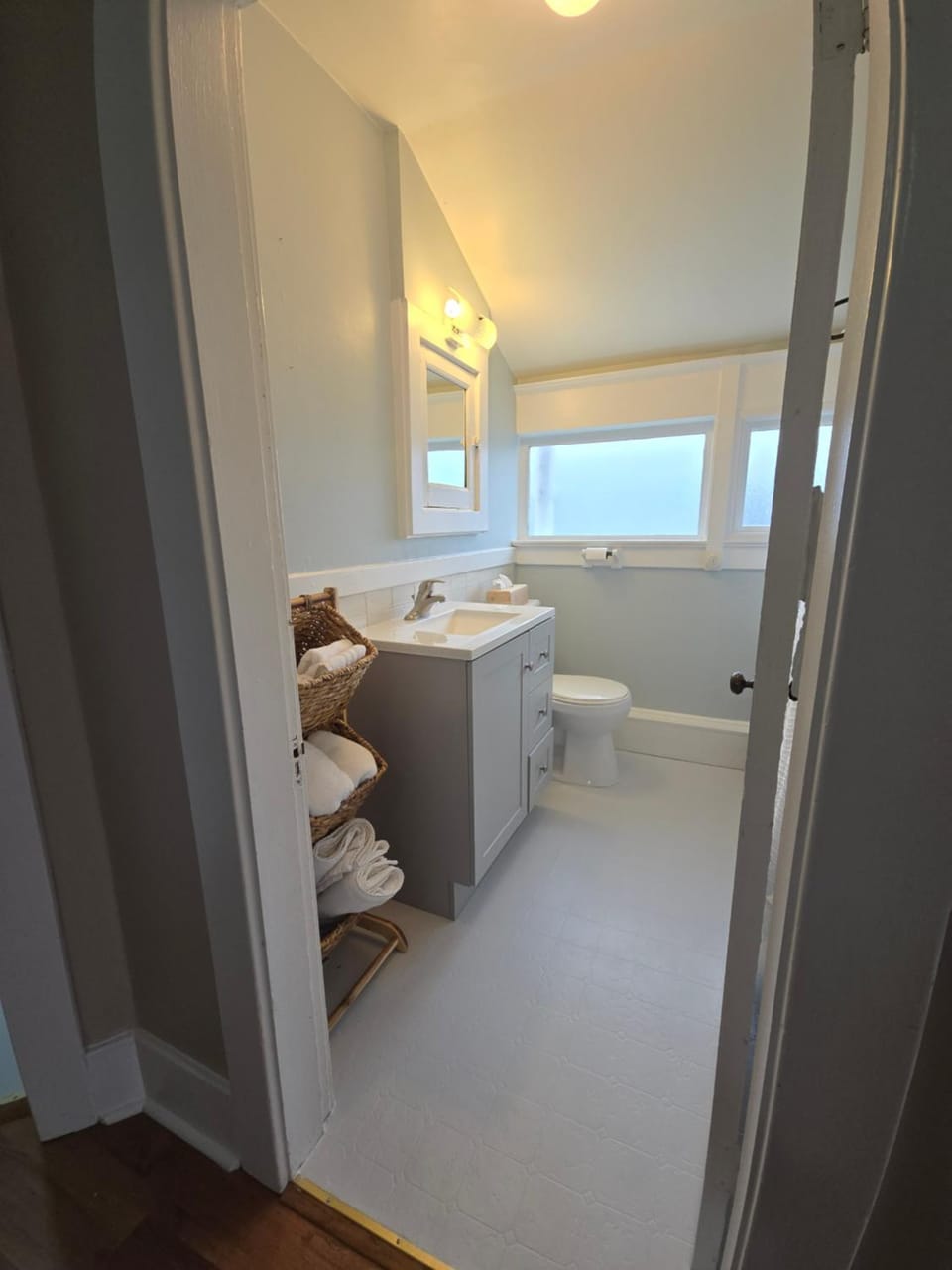 Two bedroom coastal retreat Apartment in Victoria