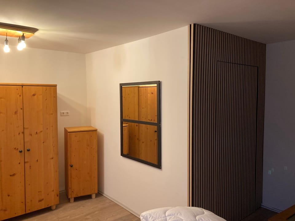 Bedroom, wardrobe