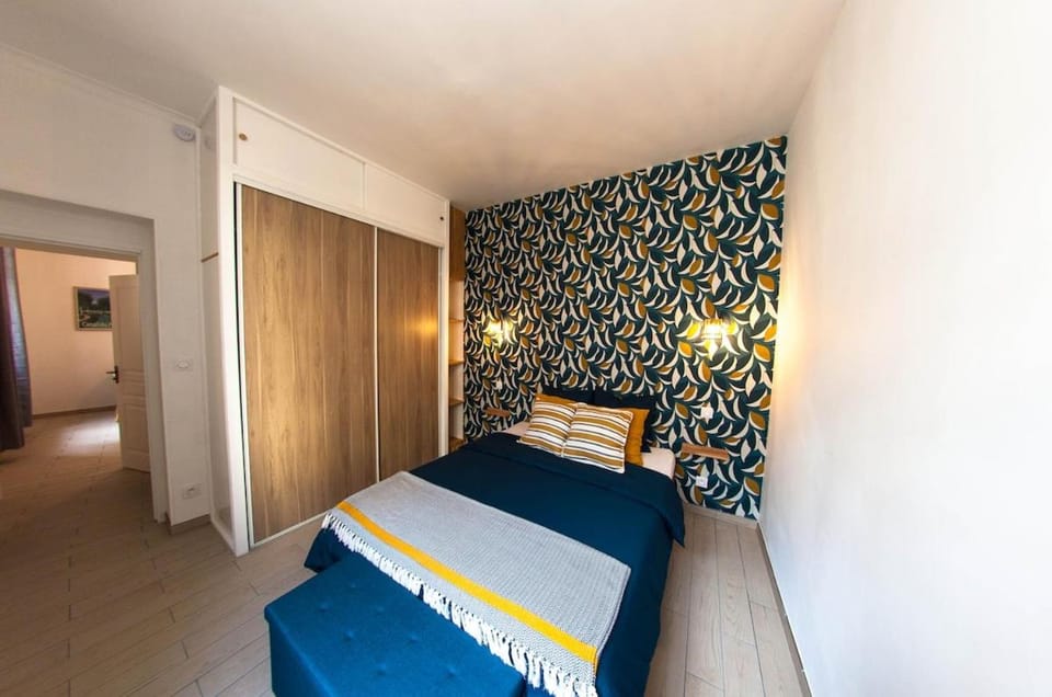 F2 rénové, moderne & spacieux en coeur de ville Apartment in Béziers